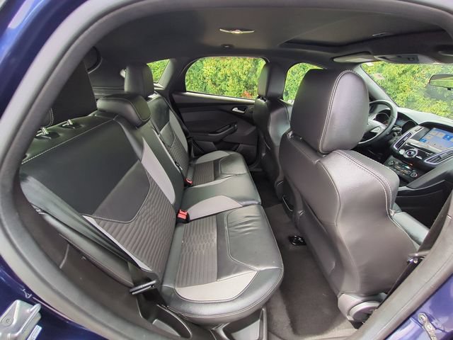 Certified 2017 Ford Focus ST w/ Equipment Group 401A FWD image 34