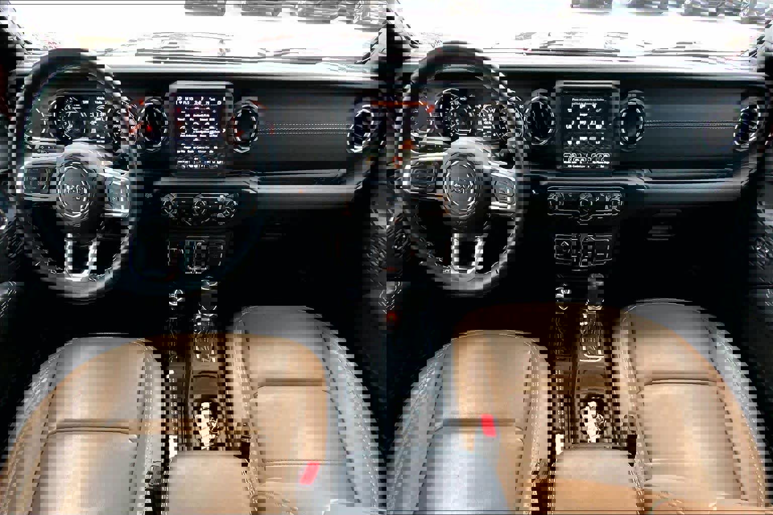 Used 2022 Jeep Gladiator Overland image 16