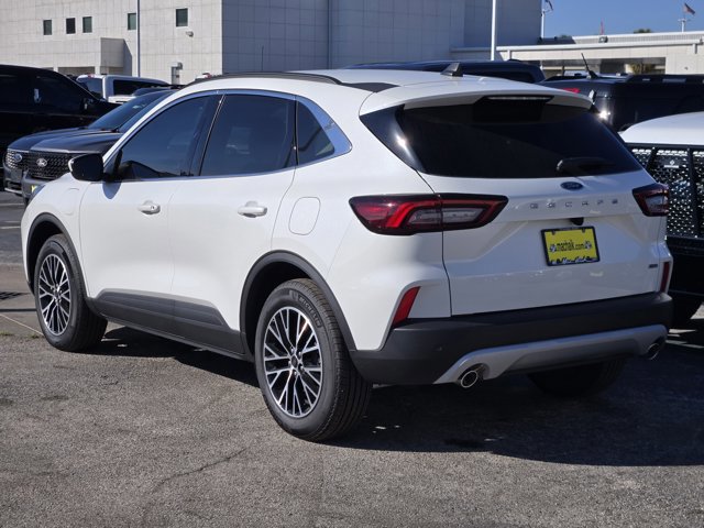 Certified 2025 Ford Escape SE image 7