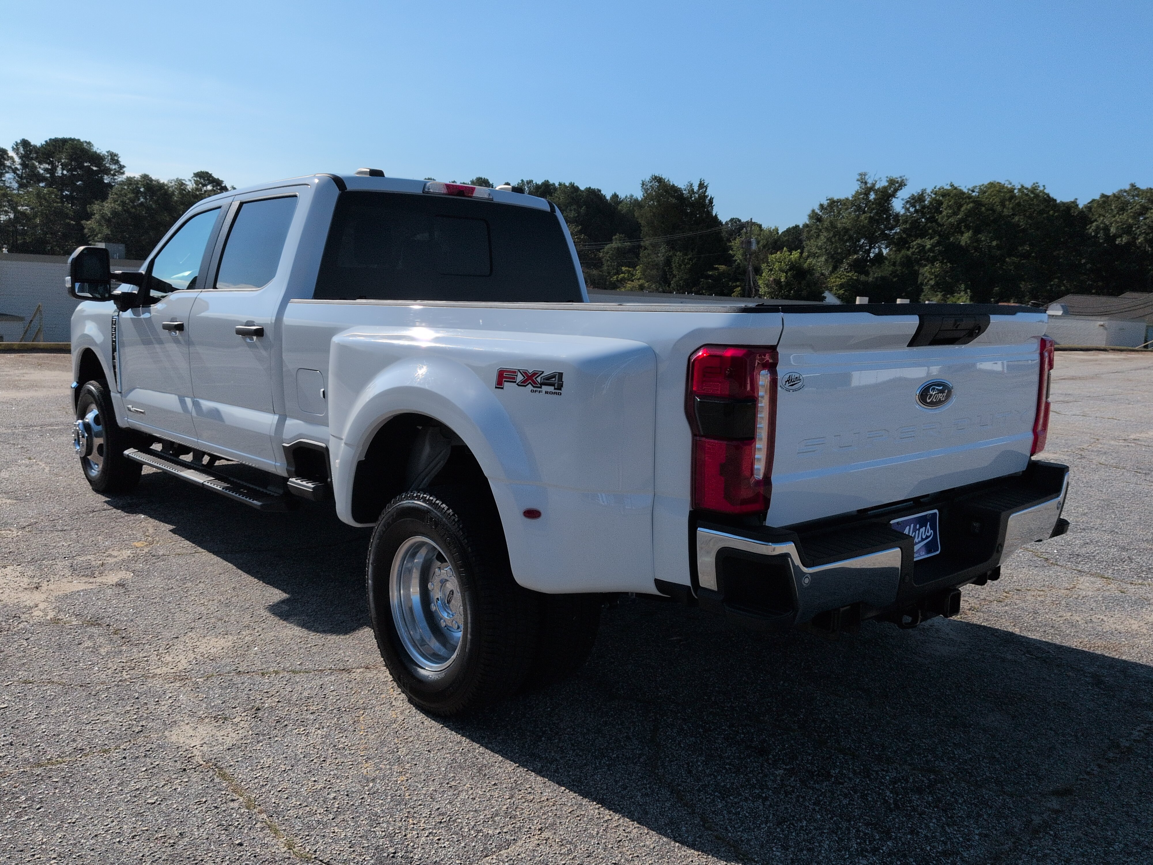 Certified 2025 Ford F350 XL w/ 360-Degree Camera Package AWD/4WD image 5