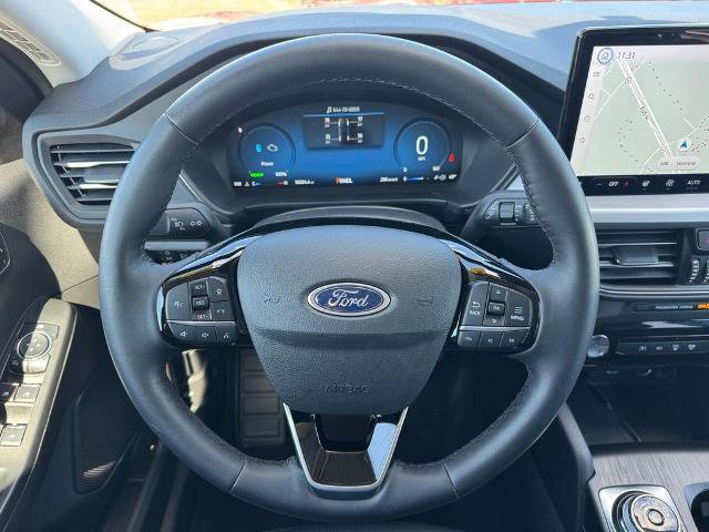 Certified 2023 Ford Escape Platinum AWD/4WD image 11