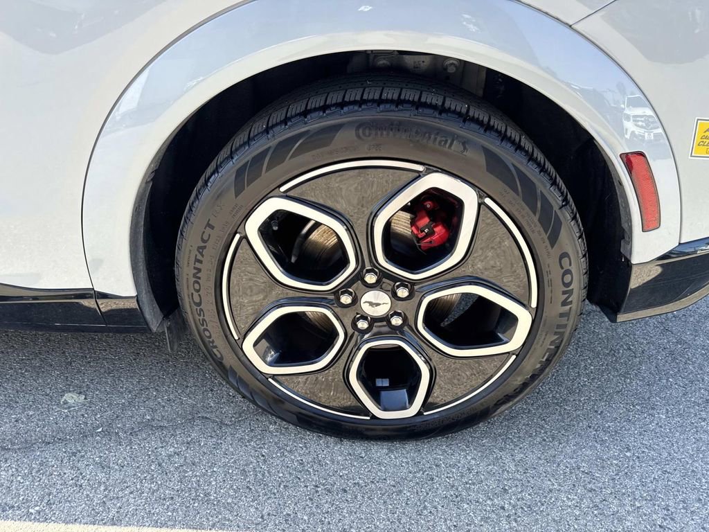 Certified 2022 Ford Mustang Mach-E GT AWD/4WD image 8