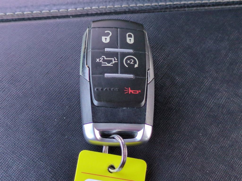 Used 2019 RAM 2500 Limited image 30