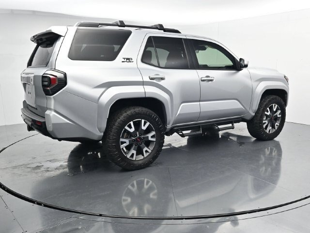Used 2025 Toyota 4Runner TRD Sport AWD/4WD image 10
