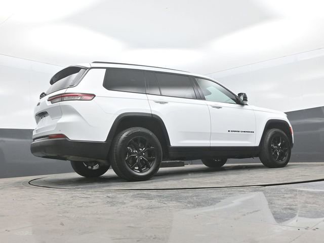Used 2024 Jeep Grand Cherokee L Laredo AWD/4WD image 23