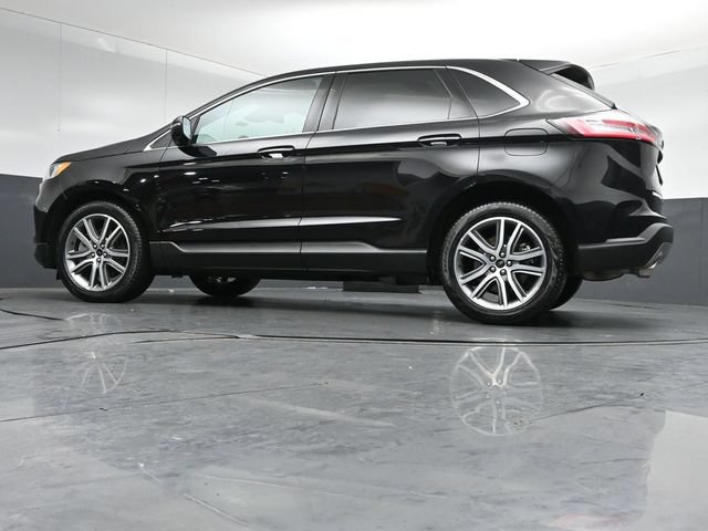 Certified 2024 Ford Edge Titanium AWD/4WD image 39