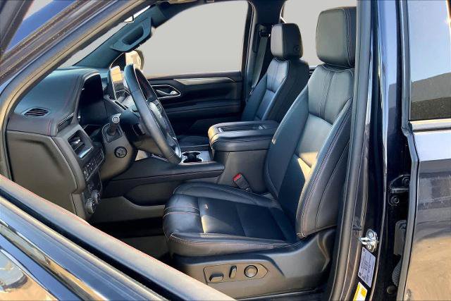 Used 2024 Chevrolet Tahoe RST w/ Luxury Package RWD image 8