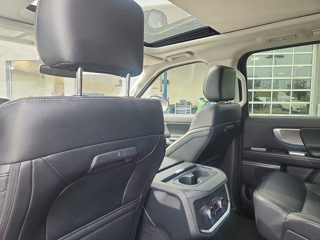 Certified 2025 Ford Expedition Platinum AWD/4WD image 23