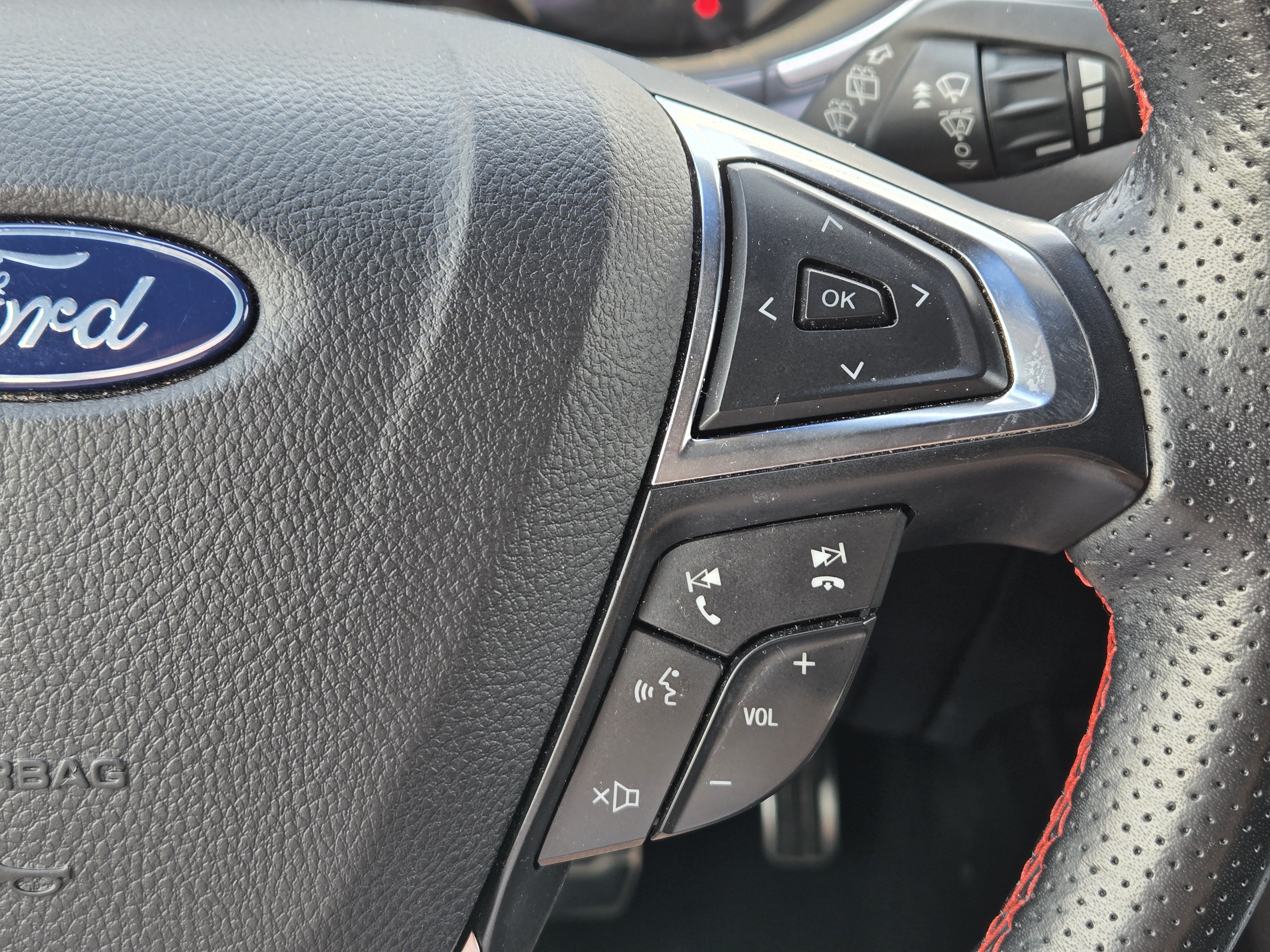 Certified 2020 Ford Edge ST-Line FWD image 24