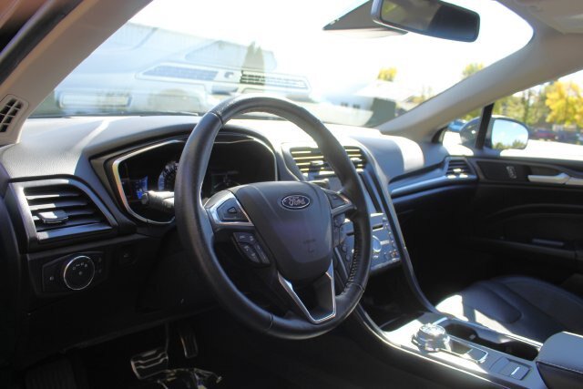 Certified 2018 Ford Fusion Titanium AWD/4WD image 37