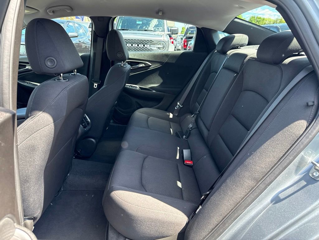 Used 2024 Chevrolet Malibu LT FWD image 15
