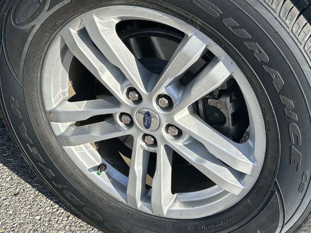 Certified 2024 Ford Explorer XLT w/ Equipment Group 202A AWD/4WD image 12