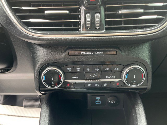 Certified 2022 Ford Escape SE w/ SE Sport Appearance Package AWD/4WD image 19