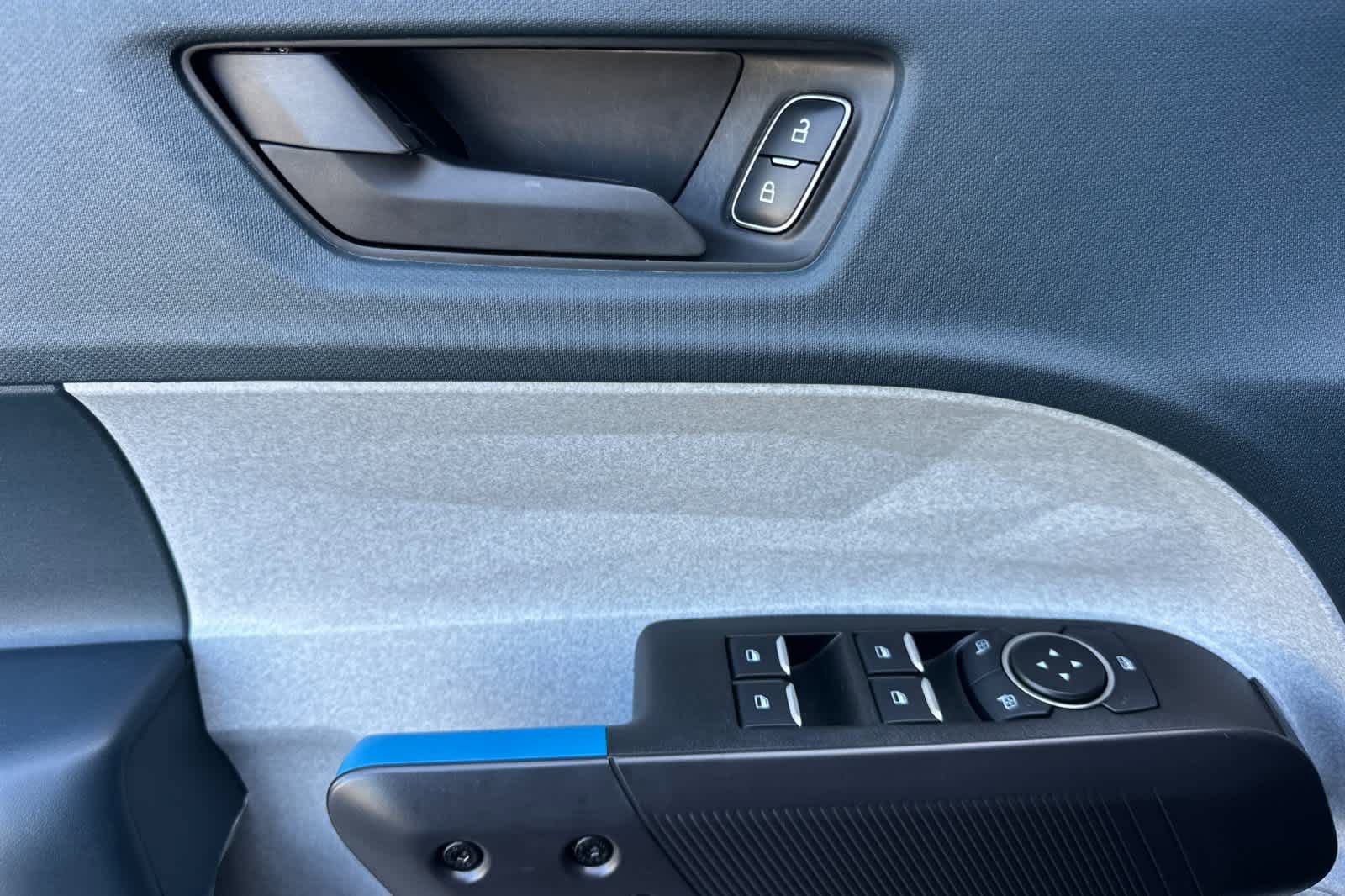 Certified 2025 Ford Maverick XLT FWD image 13