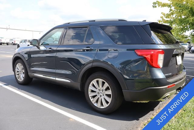 Certified 2024 Ford Explorer Limited w/ Limited Technology Package AWD/4WD image 6