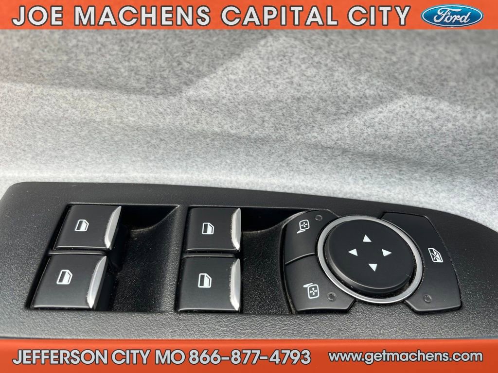 Certified 2022 Ford Maverick XLT image 19