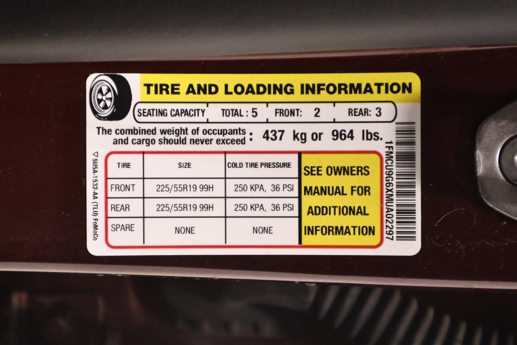 Certified 2021 Ford Escape SE w/ SE Sport Appearance Package image 40