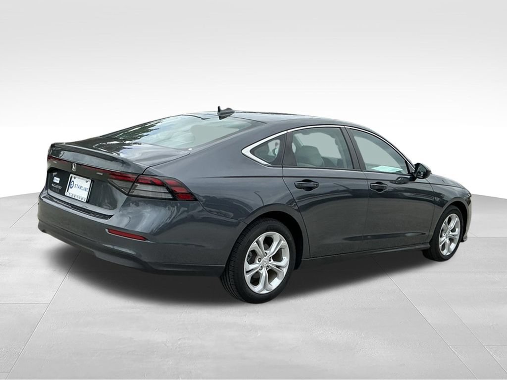 Used 2024 Honda Accord LX image 11