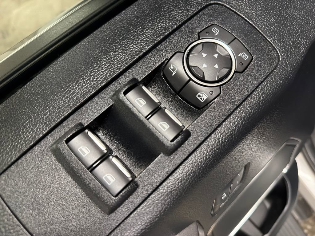 Certified 2019 Ford F150 Platinum w/ Equipment Group 701A Luxury AWD/4WD image 18