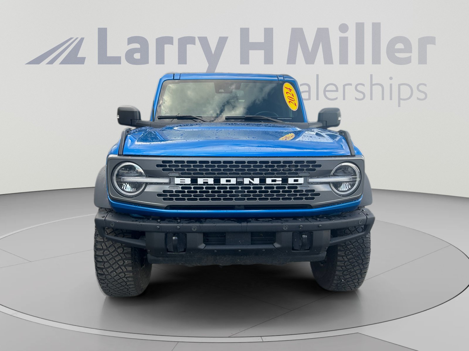 Certified 2024 Ford Bronco Badlands AWD/4WD image 8