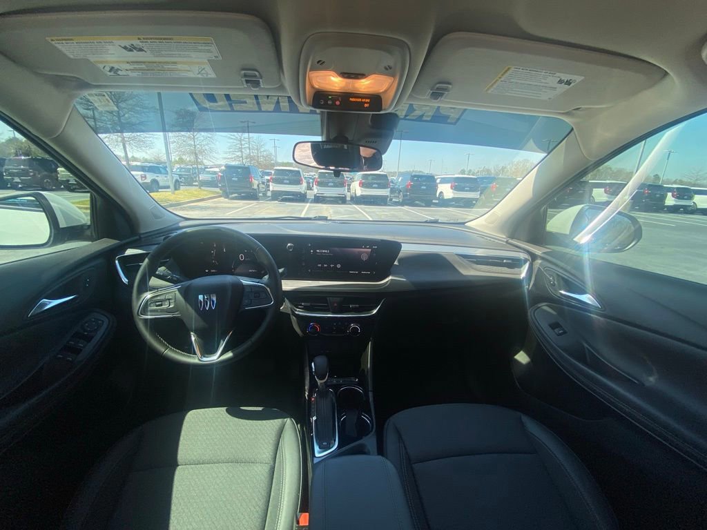 Used 2024 Buick Encore GX Preferred image 24