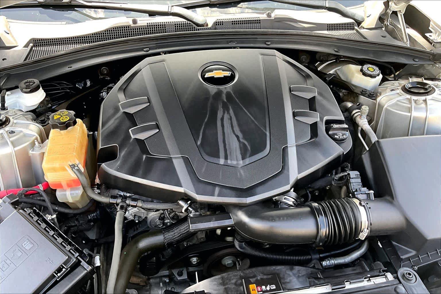 Used 2018 Chevrolet Camaro LT w/ Redline Edition RWD image 36
