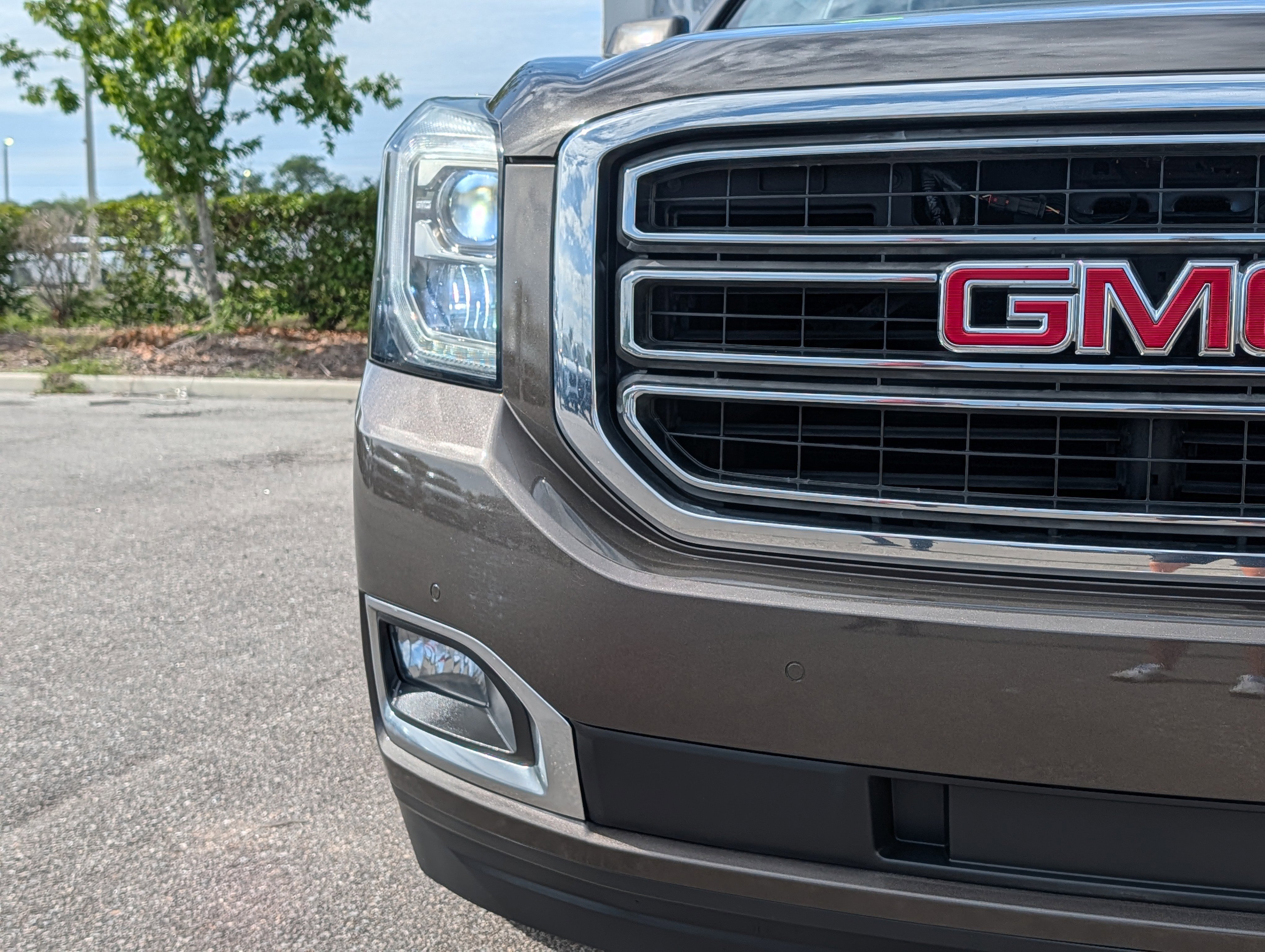 Used 2019 GMC Yukon SLE w/ SLE Value Package RWD image 9