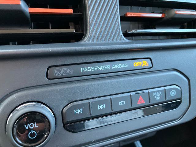 Certified 2025 Ford Maverick Lariat w/ 4K Tow Package AWD/4WD image 29