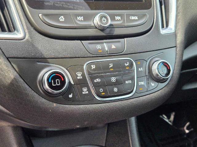 Used 2021 Chevrolet Malibu LT FWD image 24