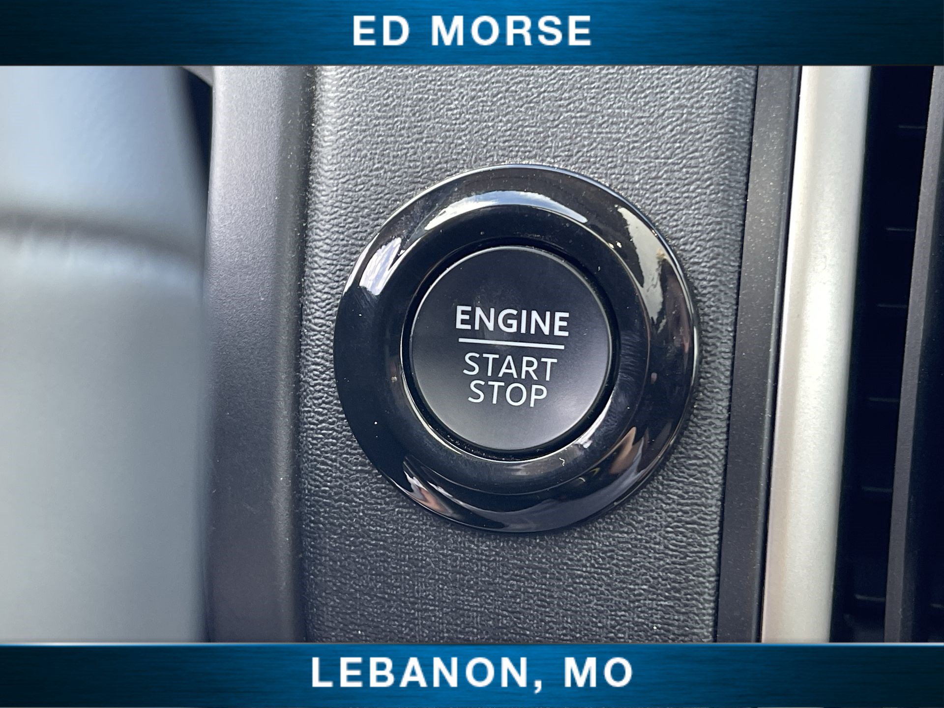 Certified 2025 Ford Expedition Active AWD/4WD image 16