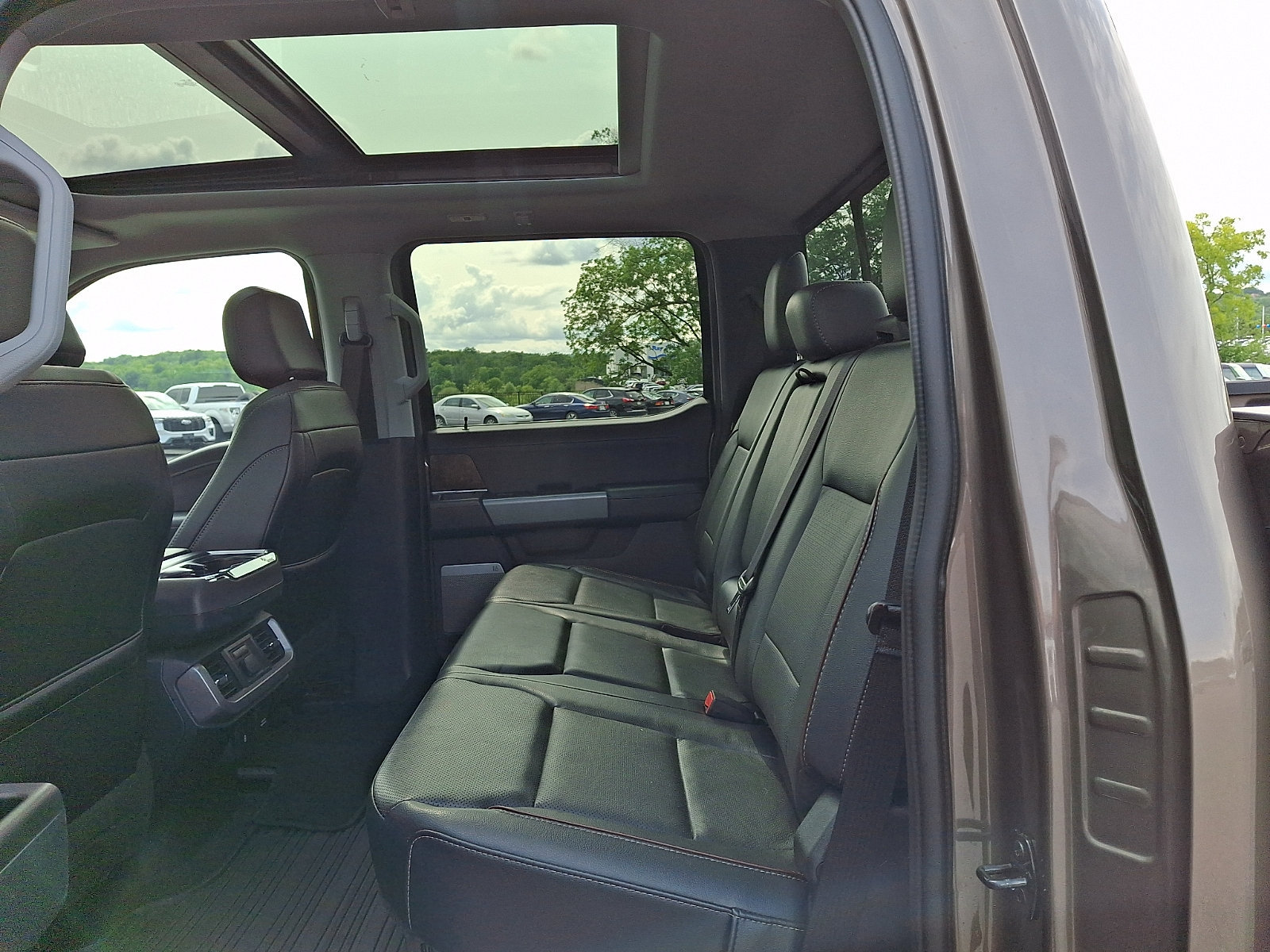 Certified 2023 Ford F150 Lariat w/ Equipment Group 502A High AWD/4WD image 11