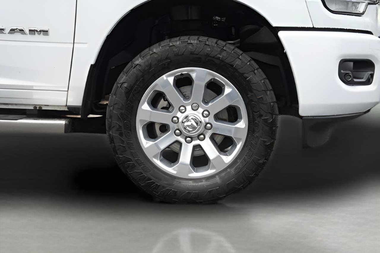 Used 2022 RAM 2500 Lone Star w/ Level A Equipment Group AWD/4WD image 4