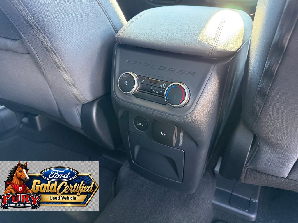 Certified 2025 Ford Explorer Active AWD/4WD image 23