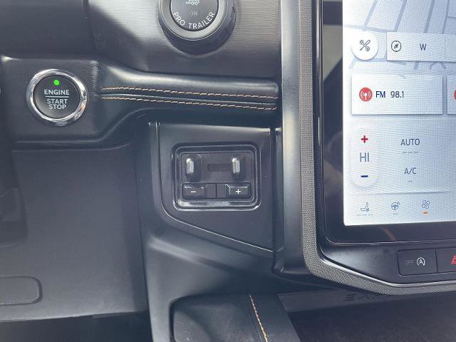 Certified 2023 Ford Expedition Platinum image 35