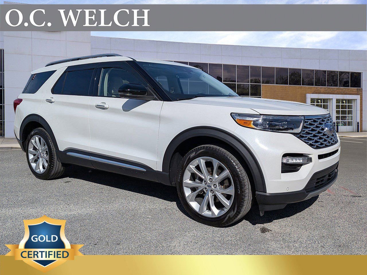 Certified 2023 Ford Explorer Platinum w/ Technology Package image 7