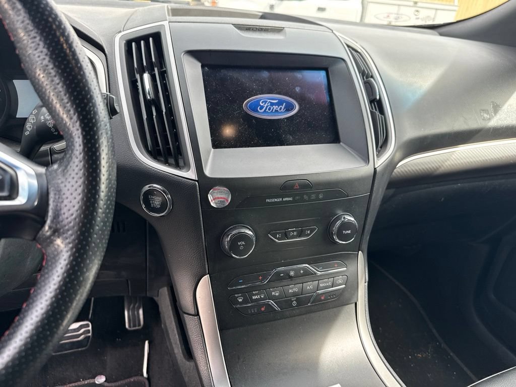 Certified 2020 Ford Edge ST-Line FWD image 12