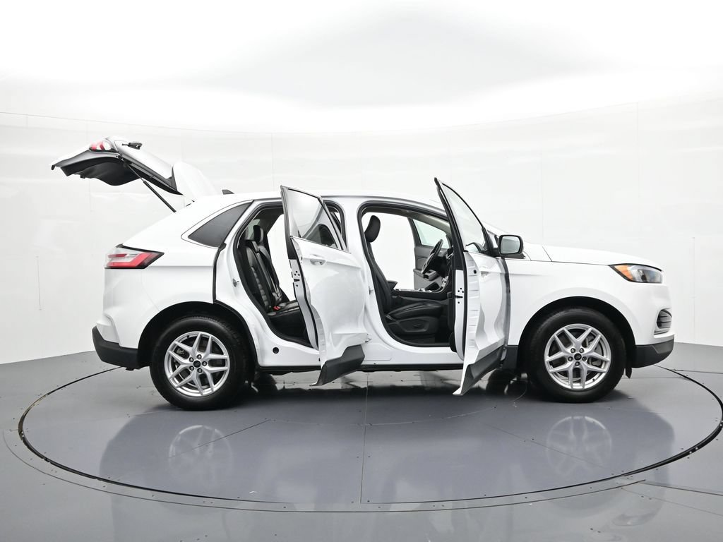 Certified 2024 Ford Edge SEL AWD/4WD image 23