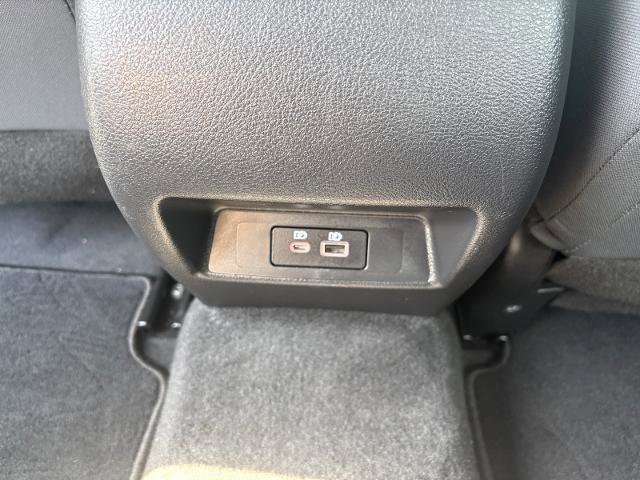 Used 2025 Nissan Altima 2.5 SV FWD image 30