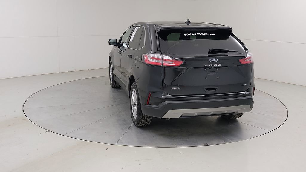 Certified 2024 Ford Edge SEL w/ Convenience Package AWD/4WD image 15