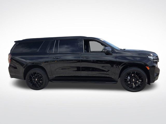 Used 2023 Chevrolet Suburban RST w/ Sport Performance Package AWD/4WD image 10