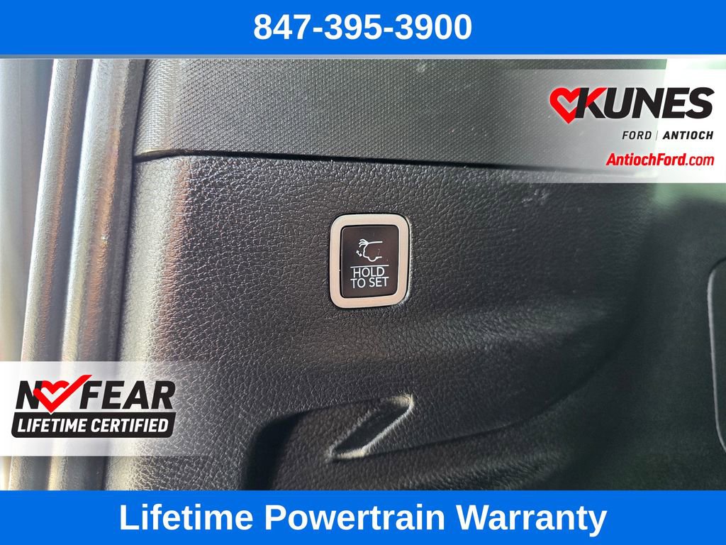 Used 2024 Jeep Grand Wagoneer L Series II w/ Quick Order Packagew 28T AWD/4WD image 28