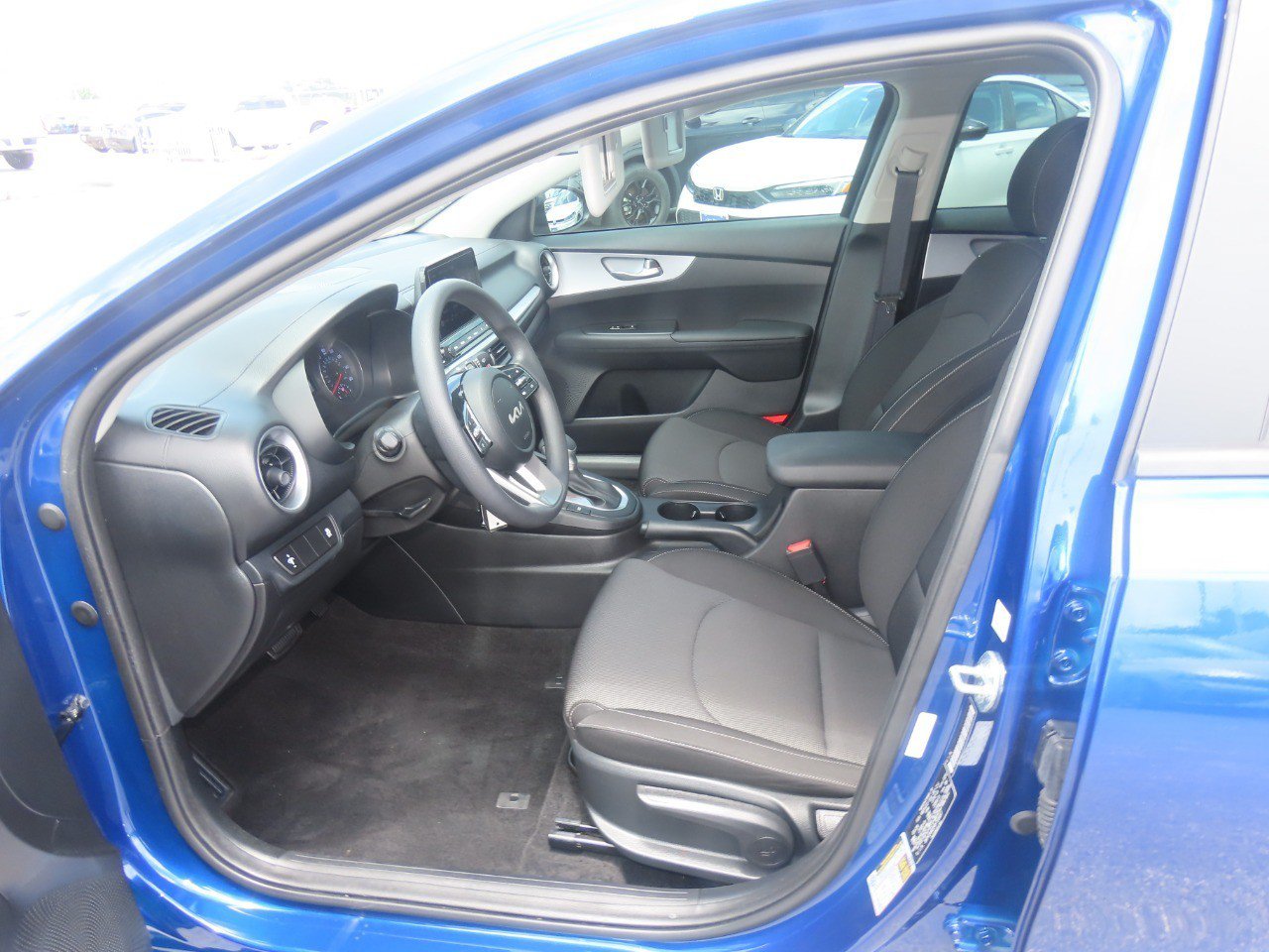 Used 2024 Kia Forte LXS FWD image 22