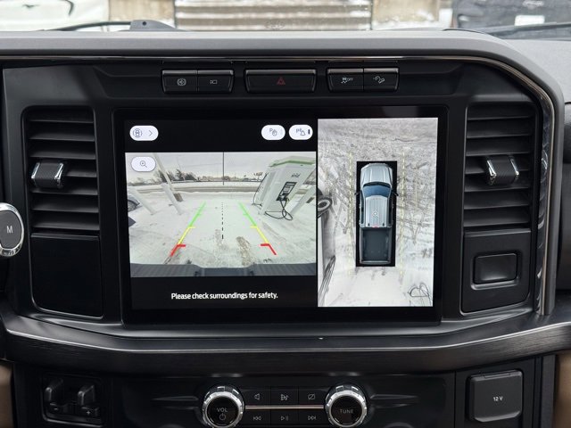 Certified 2023 Ford F350 Lariat w/ Chrome Package image 8