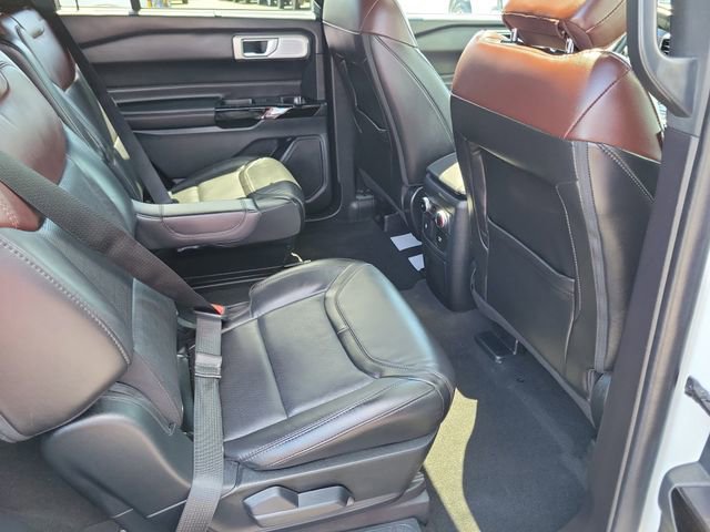 Certified 2023 Ford Explorer Platinum w/ Technology Package image 25
