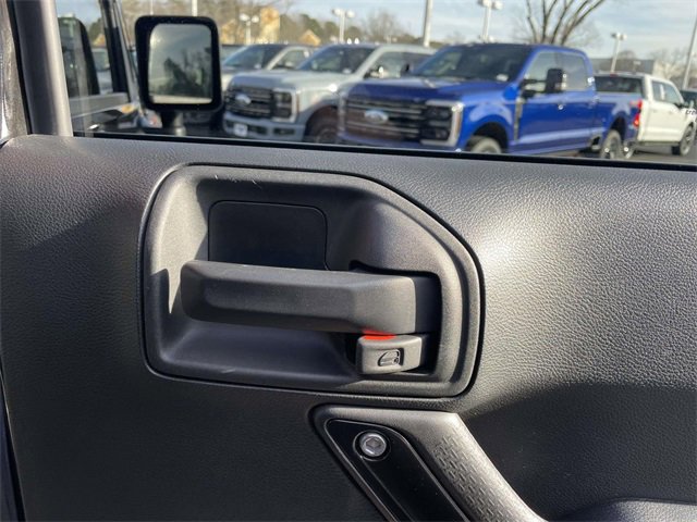 Used 2018 Jeep Wrangler Unlimited Rubicon image 24