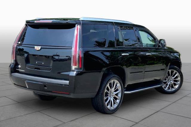 Used 2020 Cadillac Escalade Luxury w/ Escalade Sport Edition AWD/4WD image 13