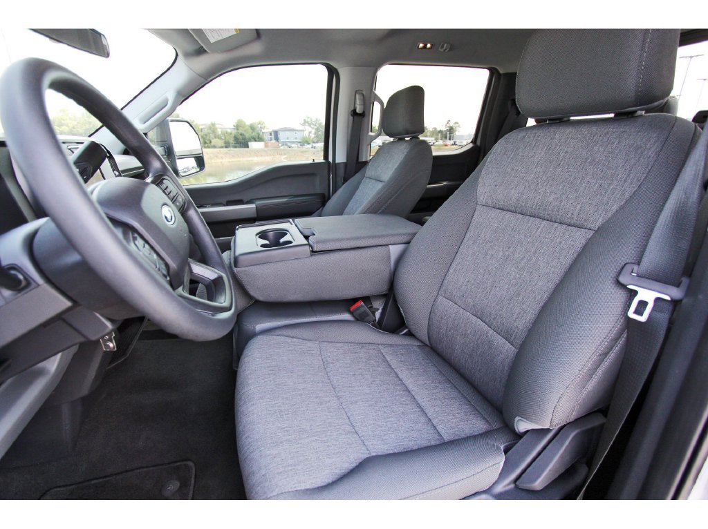 Certified 2026 Ford F250 XL w/ STX Appearance Package AWD/4WD image 32