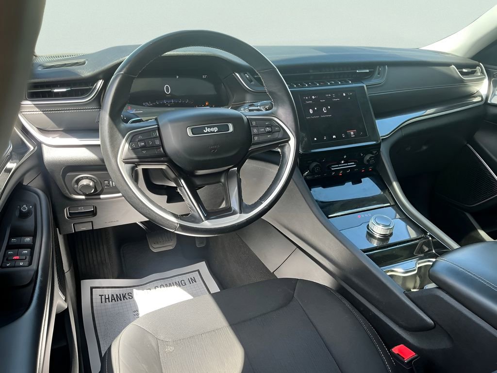 Used 2021 Jeep Grand Cherokee L Laredo w/ Luxury Tech Group I image 22