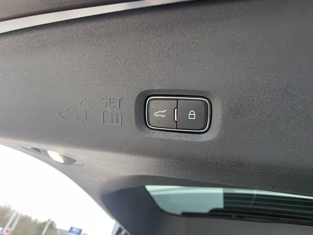 Certified 2025 Ford Expedition Active image 41