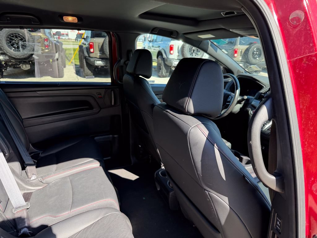 Used 2025 Honda Odyssey Sport-L image 19